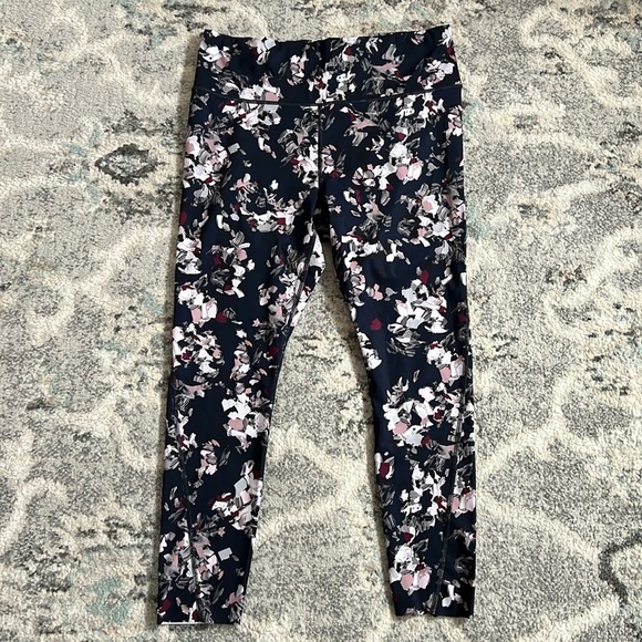 Athleta Challenge Bloom 7/8 Leggings - Picture 1 of 14